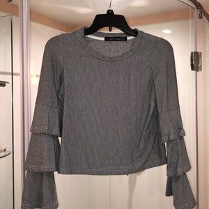 Ruffle sleeve black and white striped shirt